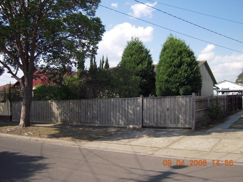 4 Nigra Street, Doveton VIC 3177