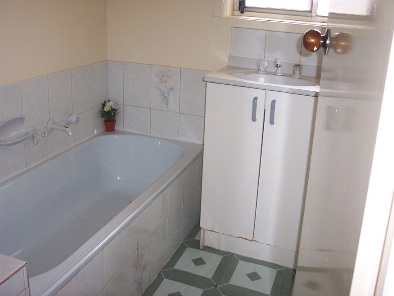 69 Wilma Avenue, Dandenong VIC 3175