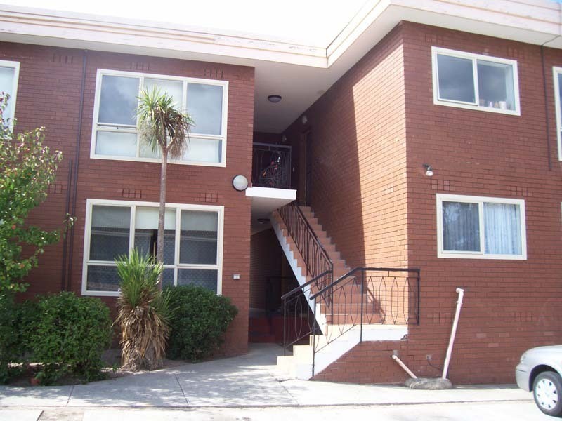 2/16-18 Close Avenue, Dandenong VIC 3175
