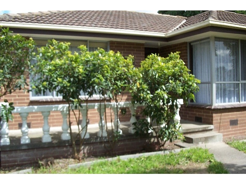 4 Hayes Court, Dandenong North VIC 3175