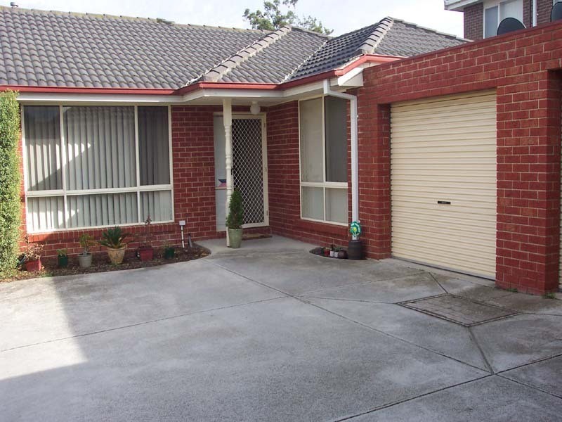 2/15 Potter Street, Dandenong VIC 3175