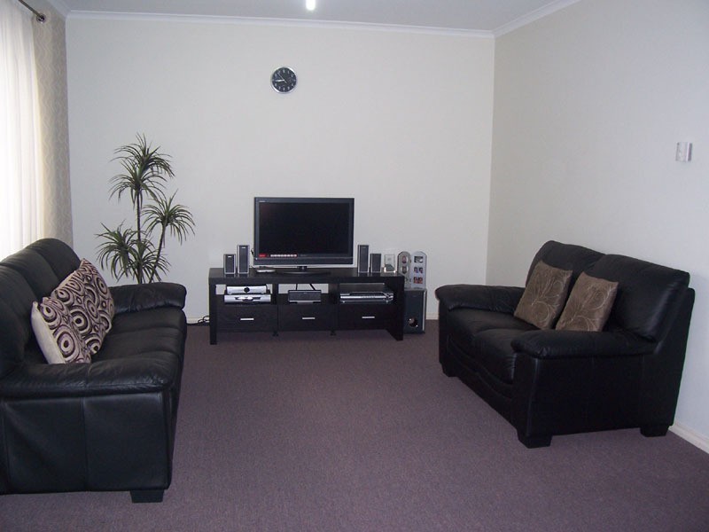 2/15 Potter Street, Dandenong VIC 3175