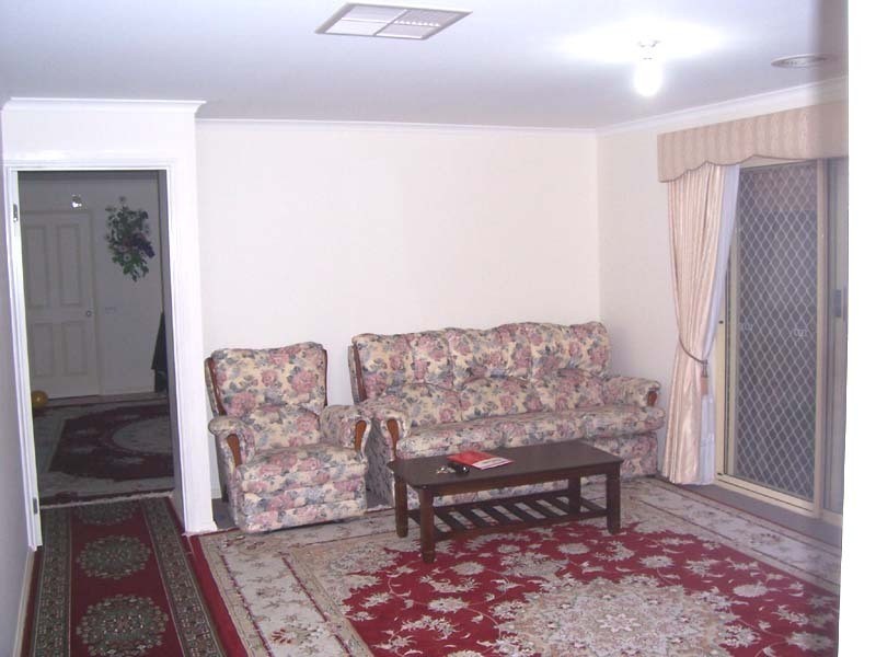 64 Majestic Boulevard, Cranbourne North VIC 3977