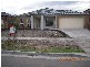 8 Devaney Avenue, Lynbrook VIC 3975