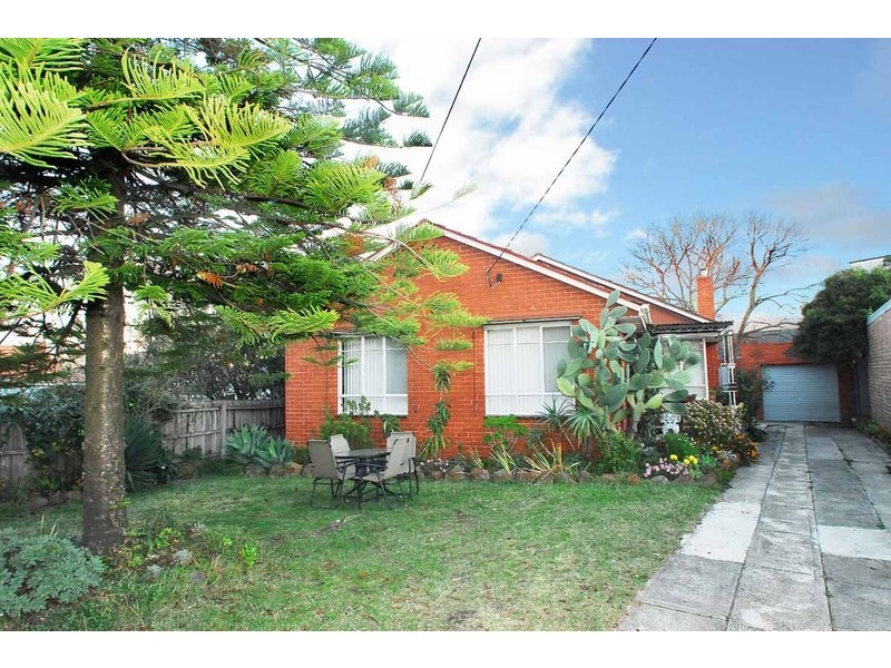 6 Vera Court, Dandenong VIC 3175