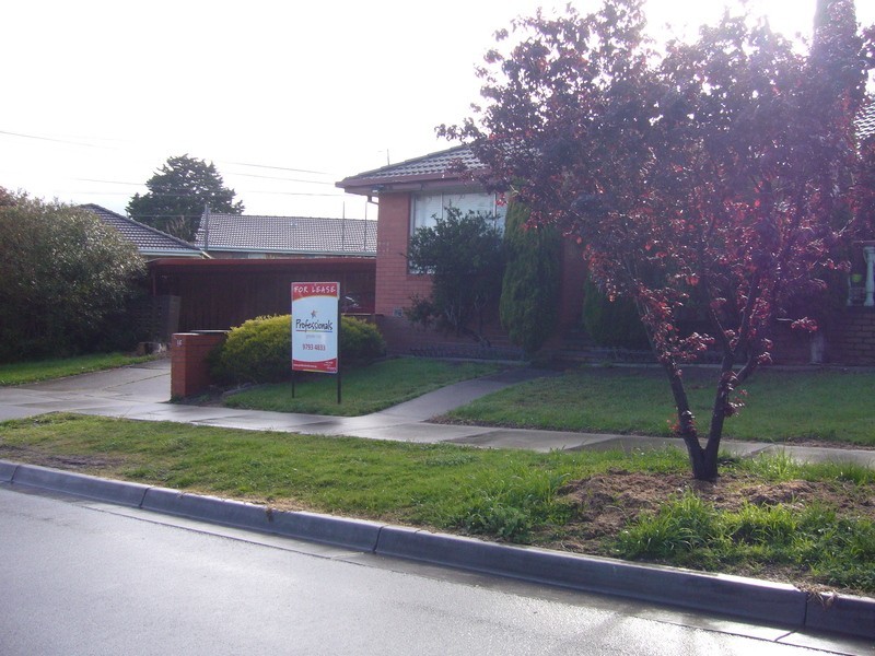 1/16 Marie Street, Doveton VIC 3177