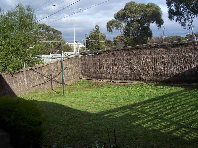 1/136 Stud Road, Dandenong VIC 3175