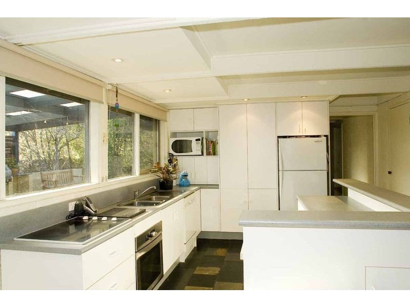 Endeavour Hills VIC 3802