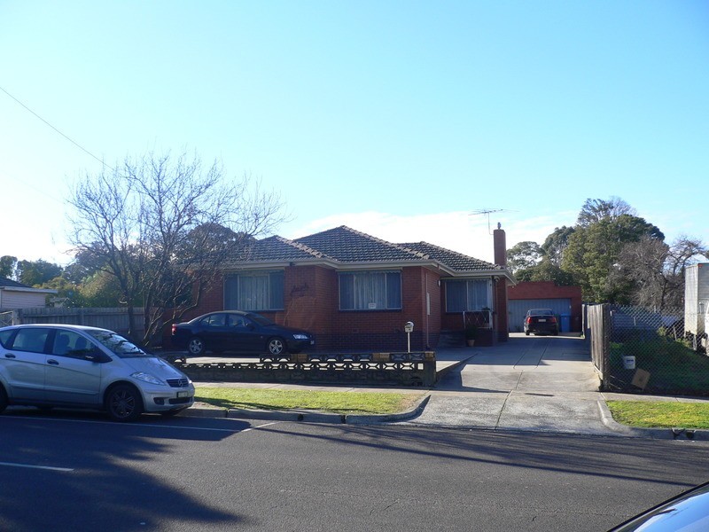 14 Stuart Street, Dandenong VIC 3175