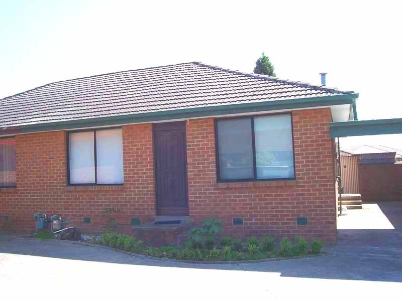 4/36 Canberra Avenue, Dandenong VIC 3175