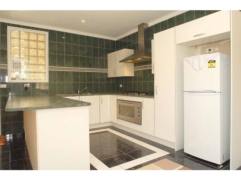 25 Carlisle Road, Hallam VIC 3803