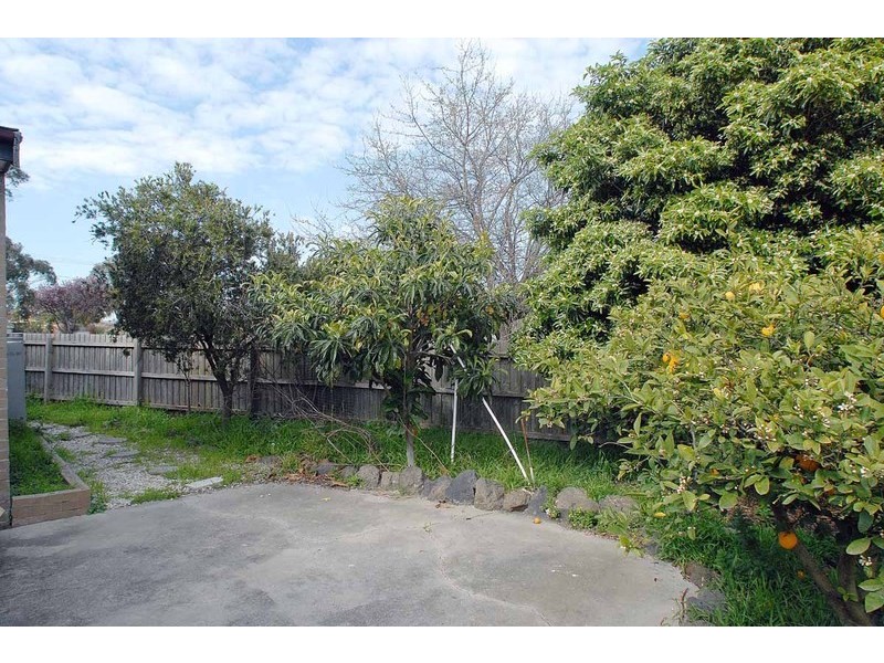 25 Carlisle Road, Hallam VIC 3803