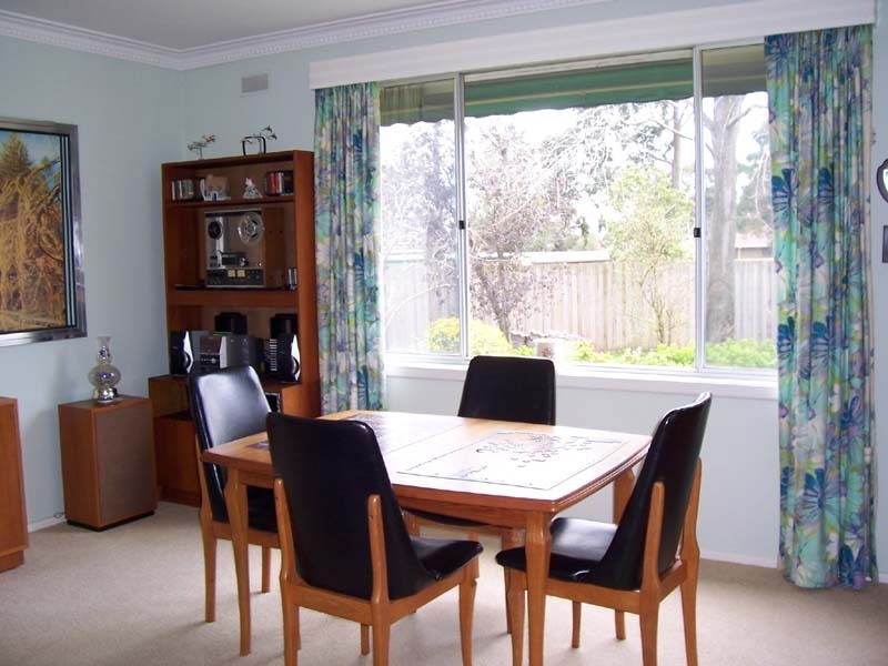 36 Edinborough Street, Hallam VIC 3803