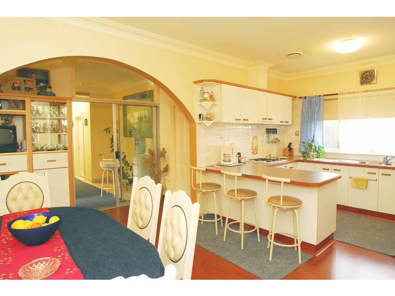 19 Hopetoun Street, Dandenong VIC 3175