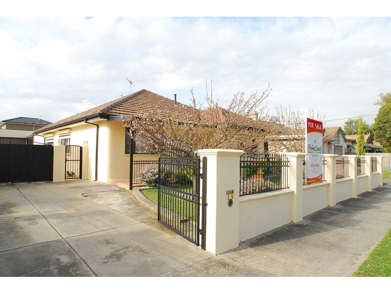 19 Hopetoun Street, Dandenong VIC 3175