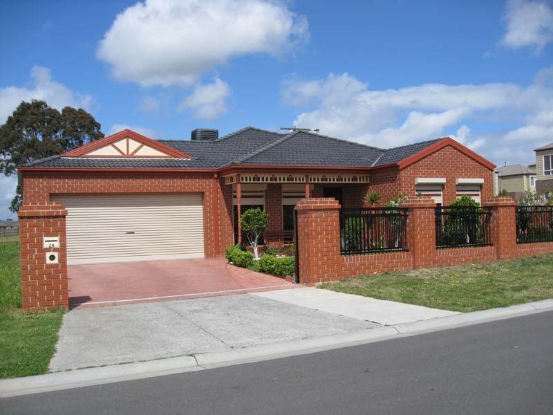 24 Tegans Close, Hallam VIC 3803