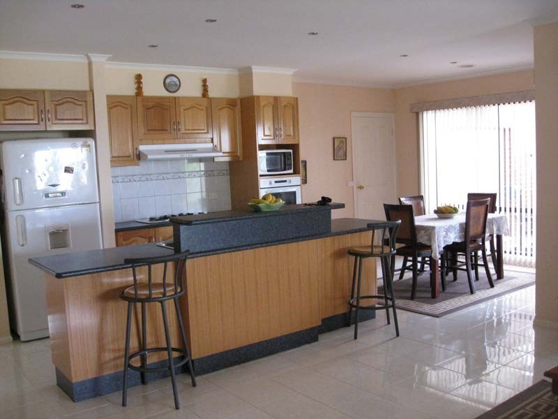24 Tegans Close, Hallam VIC 3803
