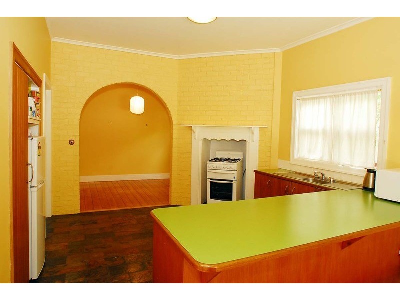 4 Orgill Street, Dandenong VIC 3175