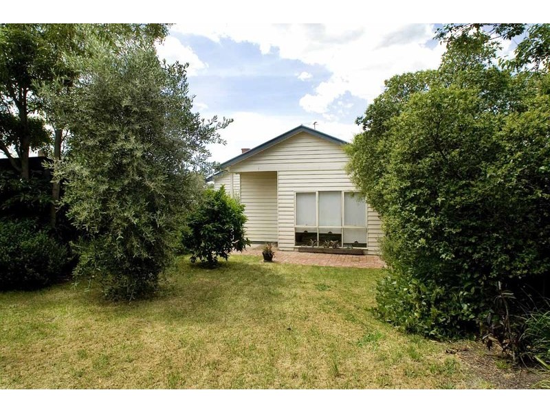 4 Orgill Street, Dandenong VIC 3175