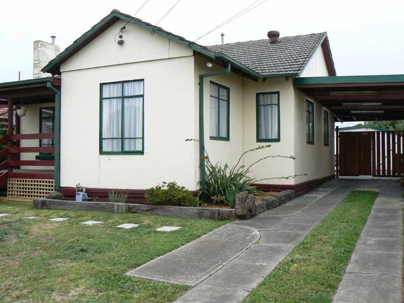 4 Sheoak Street, Doveton VIC 3177