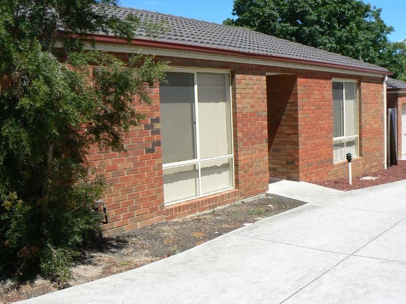 2/85 Jones Road, Dandenong VIC 3175
