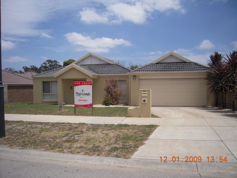 26 St. Bernard Street, Lynbrook VIC 3975