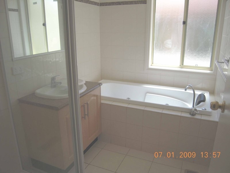 26 St. Bernard Street, Lynbrook VIC 3975