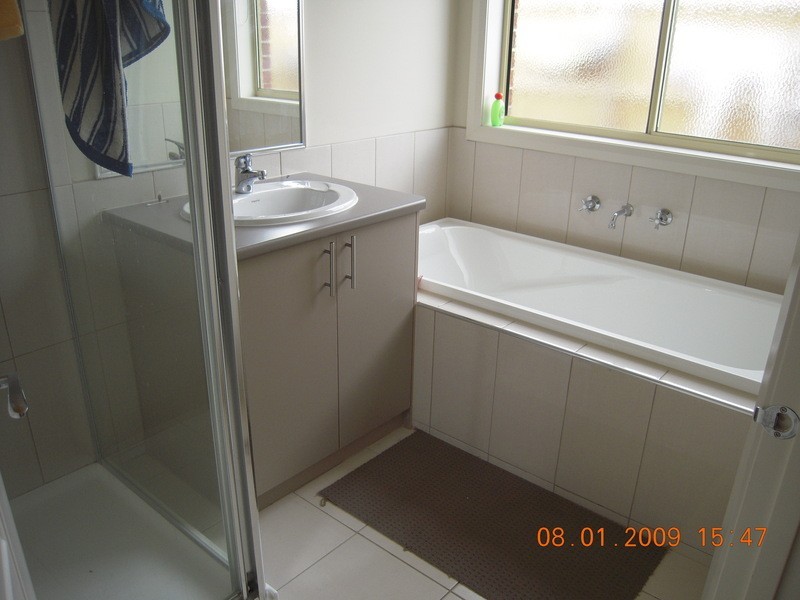 144 Paterson Drive, Lynbrook VIC 3975