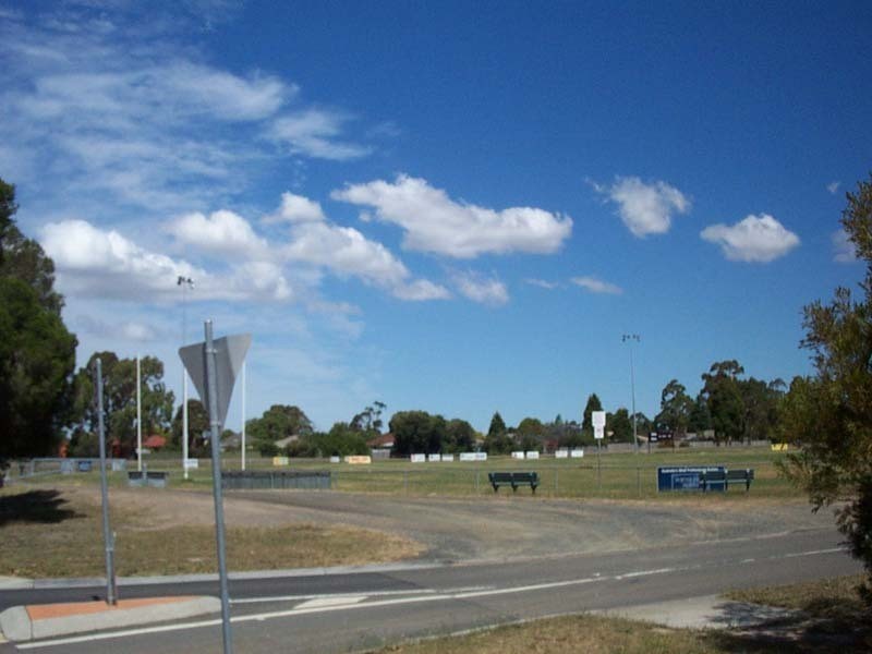 6 Scott Close, Hallam VIC 3803