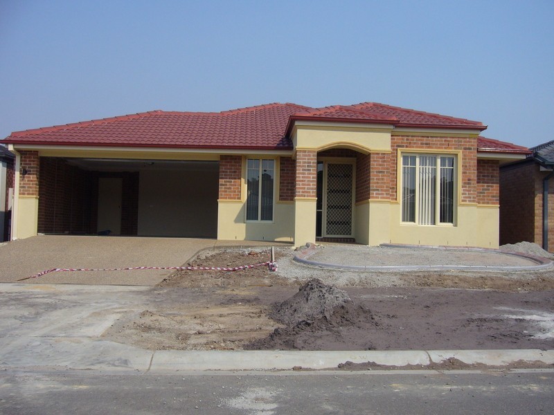 3 Persimmon Lane, Pakenham VIC 3810