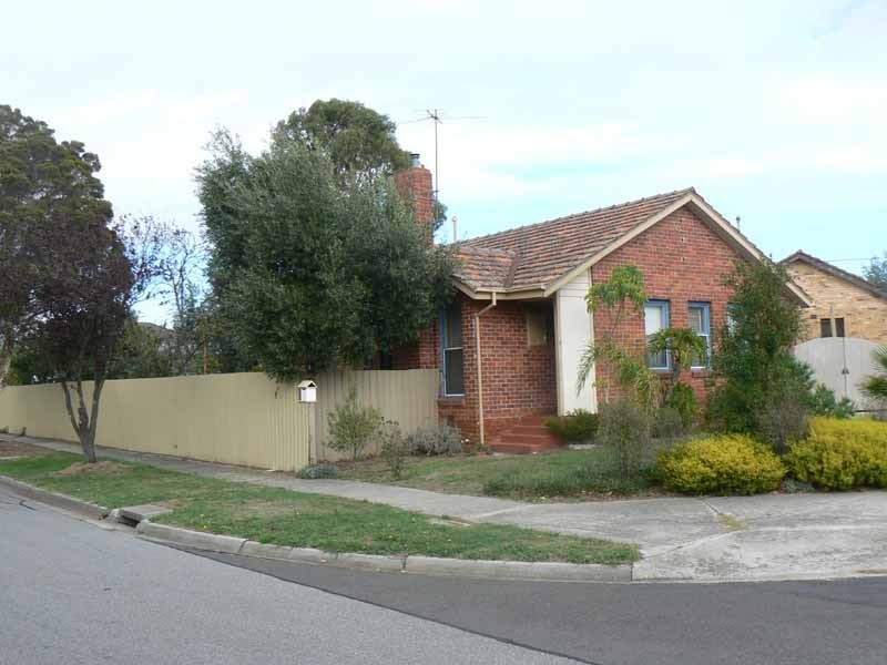 70 Hughes Crescent, Dandenong North VIC 3175