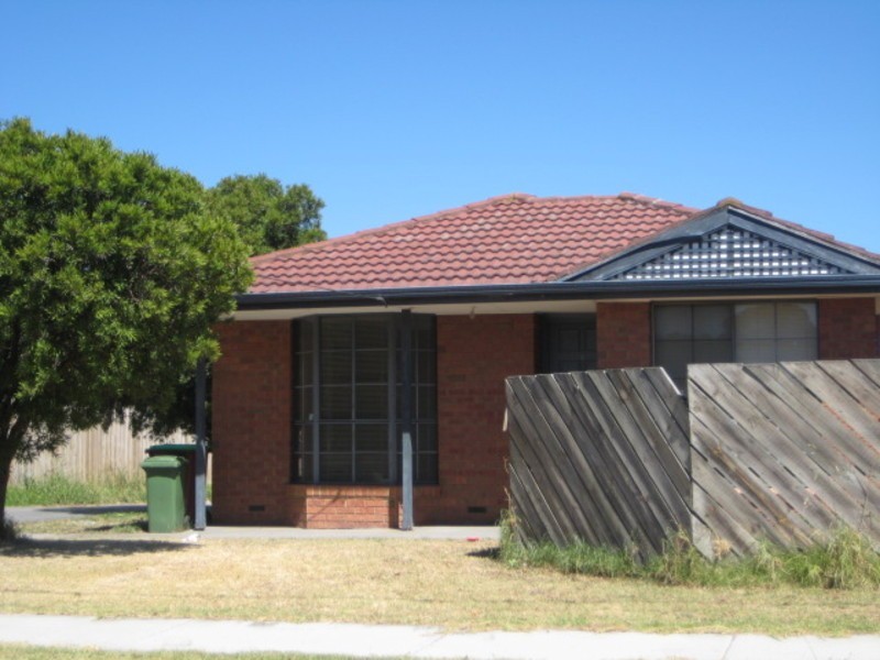 1/46 Riverview Crescent, Eumemmerring VIC 3177