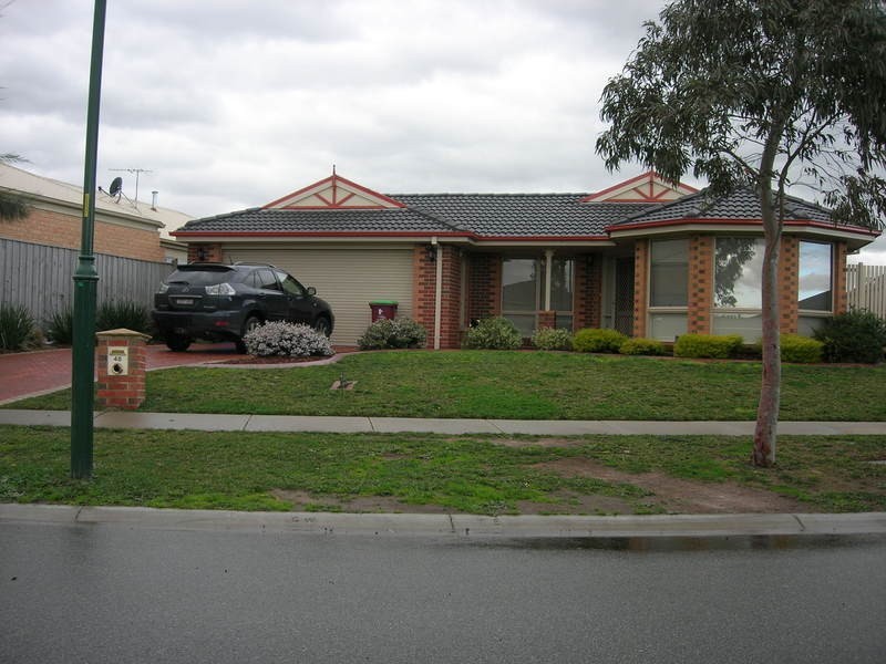48 Marsh Grove, Berwick VIC 3806
