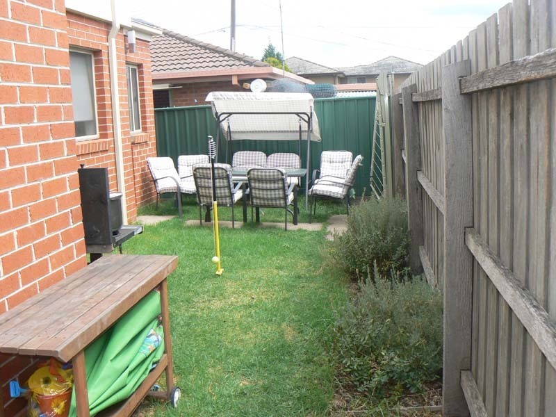2/86 Scott Street, Dandenong VIC 3175