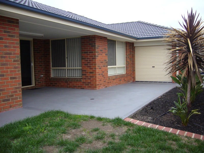 3 Buffalo Court, Berwick VIC 3806