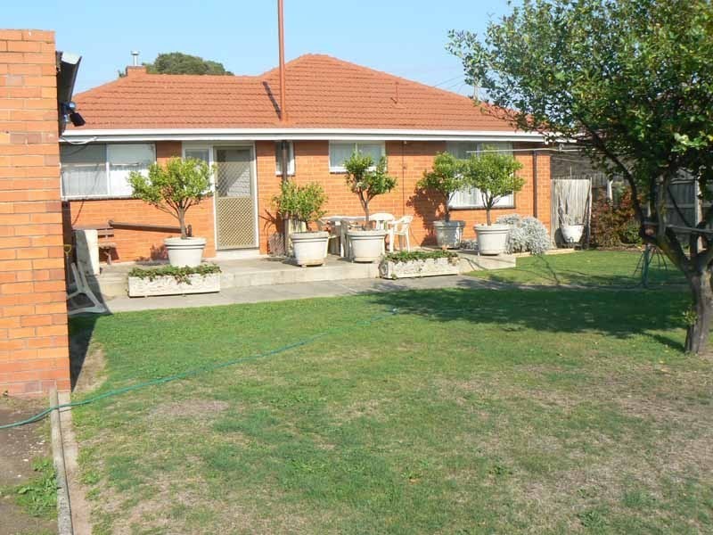29 Azalea Crescent, Dandenong North VIC 3175