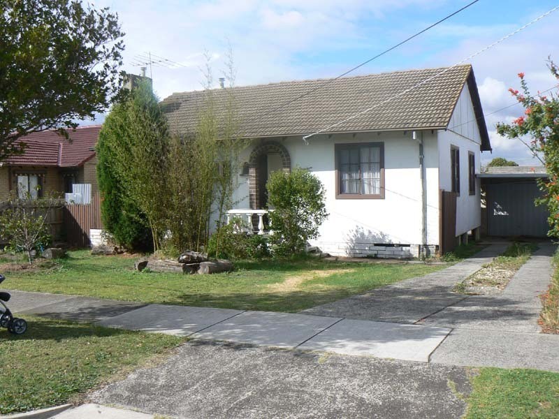 24 Curtin Street, Dandenong North VIC 3175