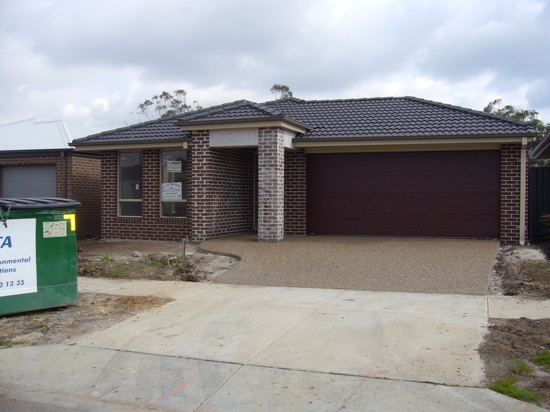 9 Tangelo Terrace, Pakenham VIC 3810