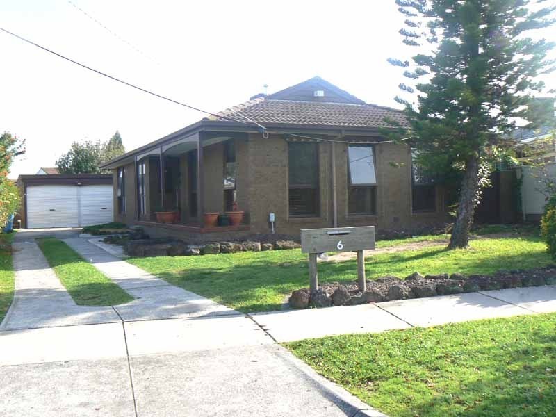 6 Holohan Place, Dandenong North VIC 3175