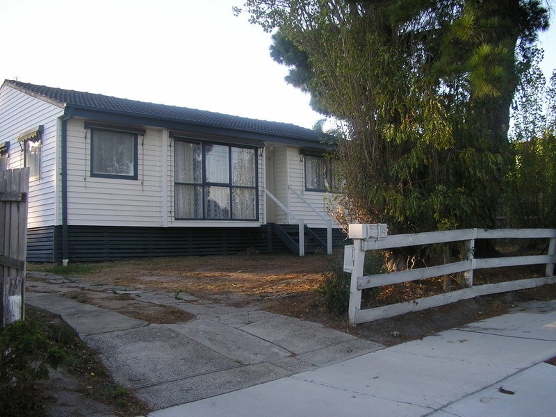 14 Marie Street, Doveton VIC 3177