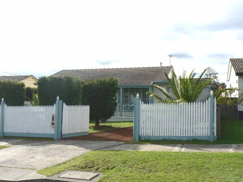 26 Louis Street, Dandenong VIC 3175