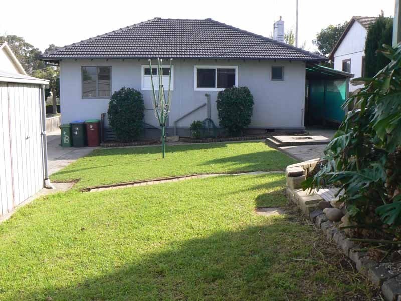 18 Tristania Street, Doveton VIC 3177