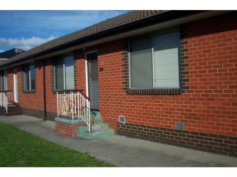 2/33 Hammond Road, Dandenong South VIC 3175