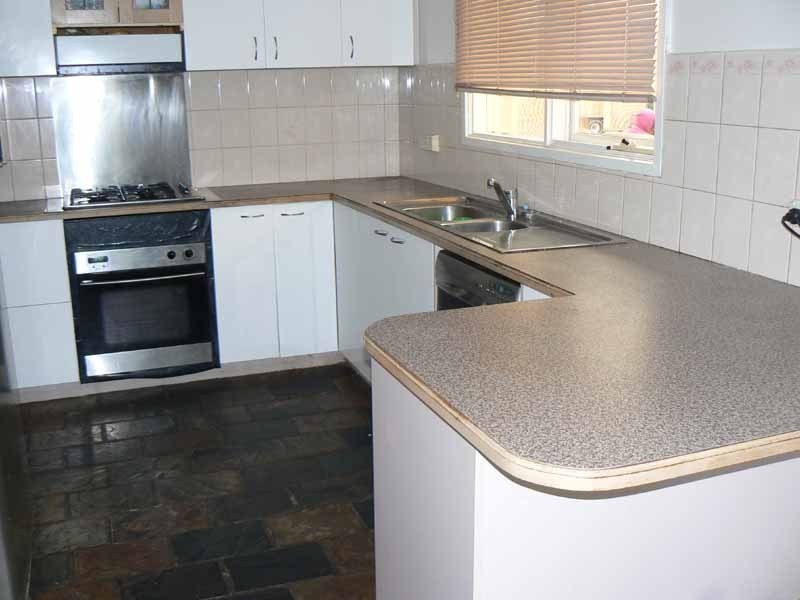 1 Templewood Avenue, Noble Park North VIC 3174