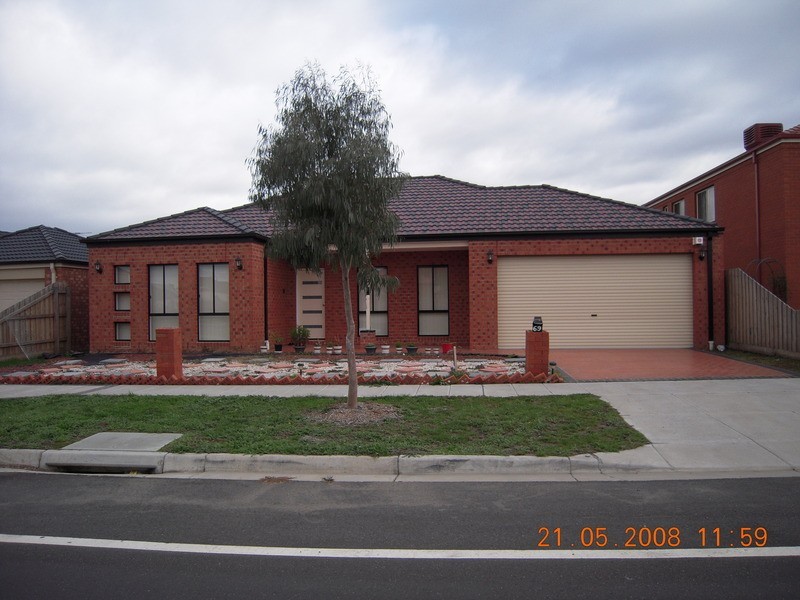 69 Elliott Parade, Lynbrook VIC 3975