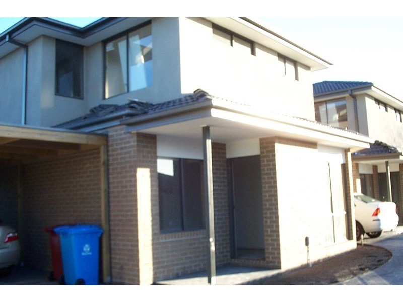 2/136 Corrigan Road, Noble Park VIC 3174