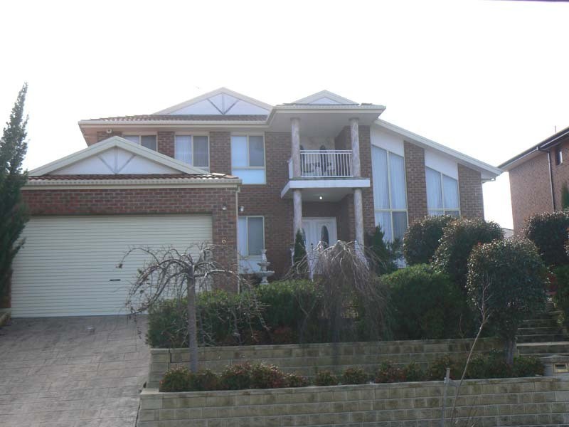 6 Hartley Link, Endeavour Hills VIC 3802