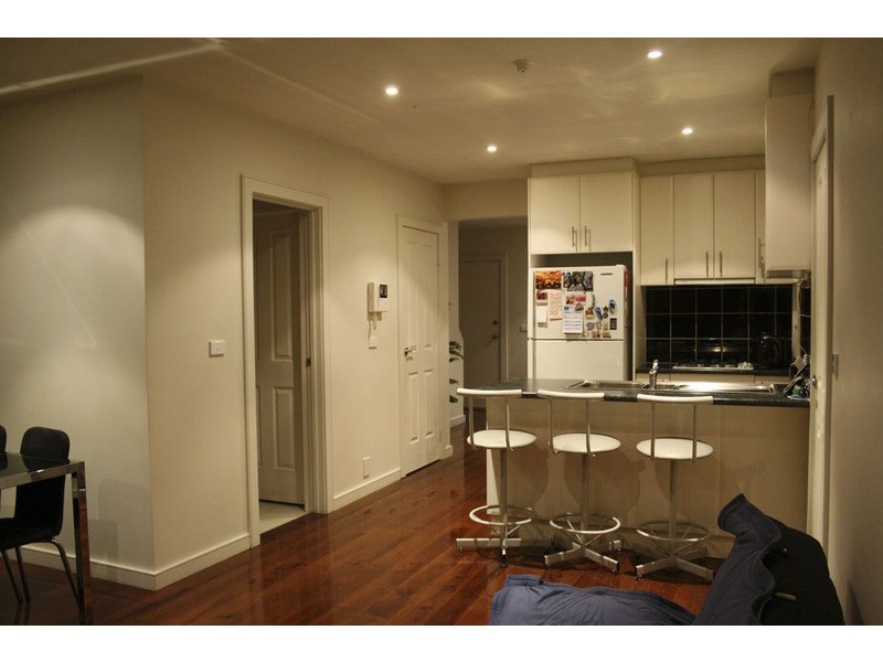 9/32 Stud Road, Dandenong VIC 3175