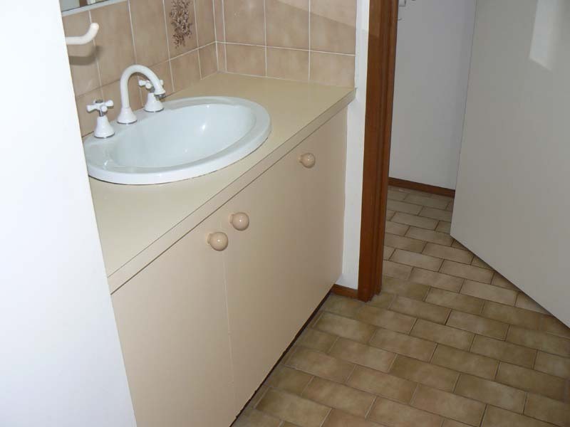 4 Corran Court, Endeavour Hills VIC 3802