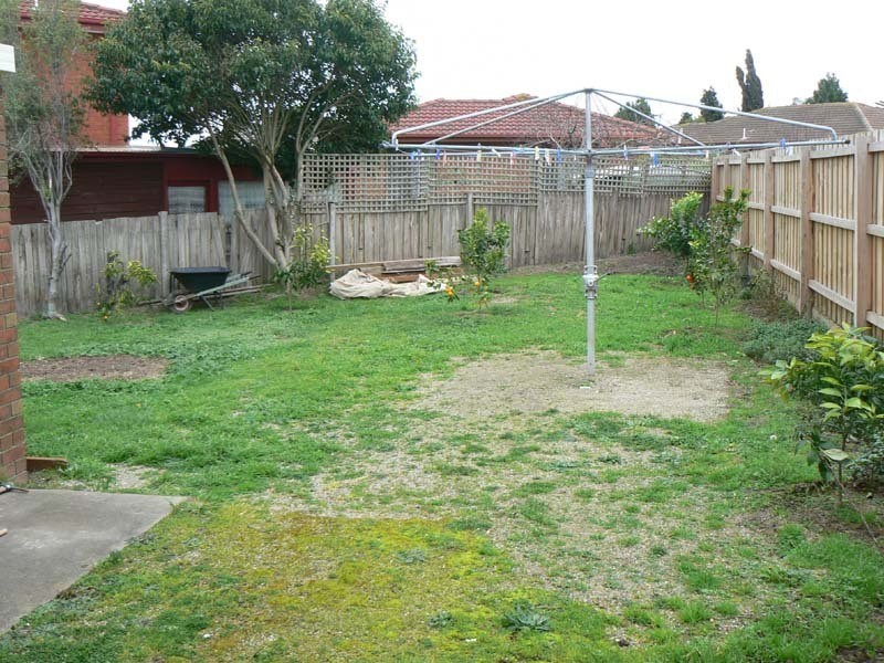 4 Corran Court, Endeavour Hills VIC 3802